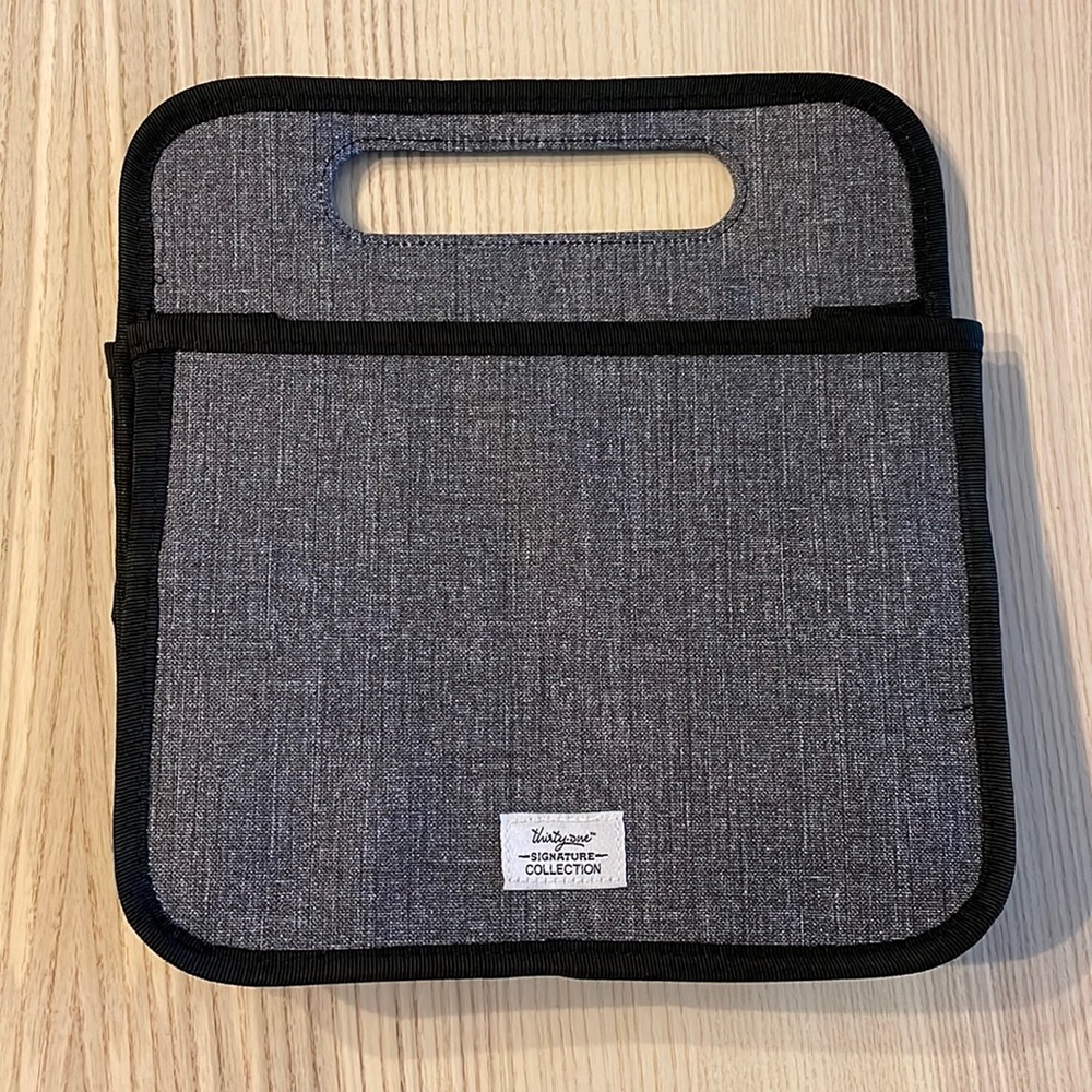 Thirty one gifts organizational caddy.
